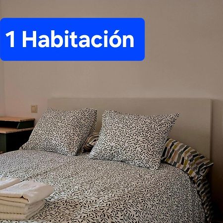 Apartamentos,Puerta De Bisagra-Parking Gratis トレド エクステリア 写真