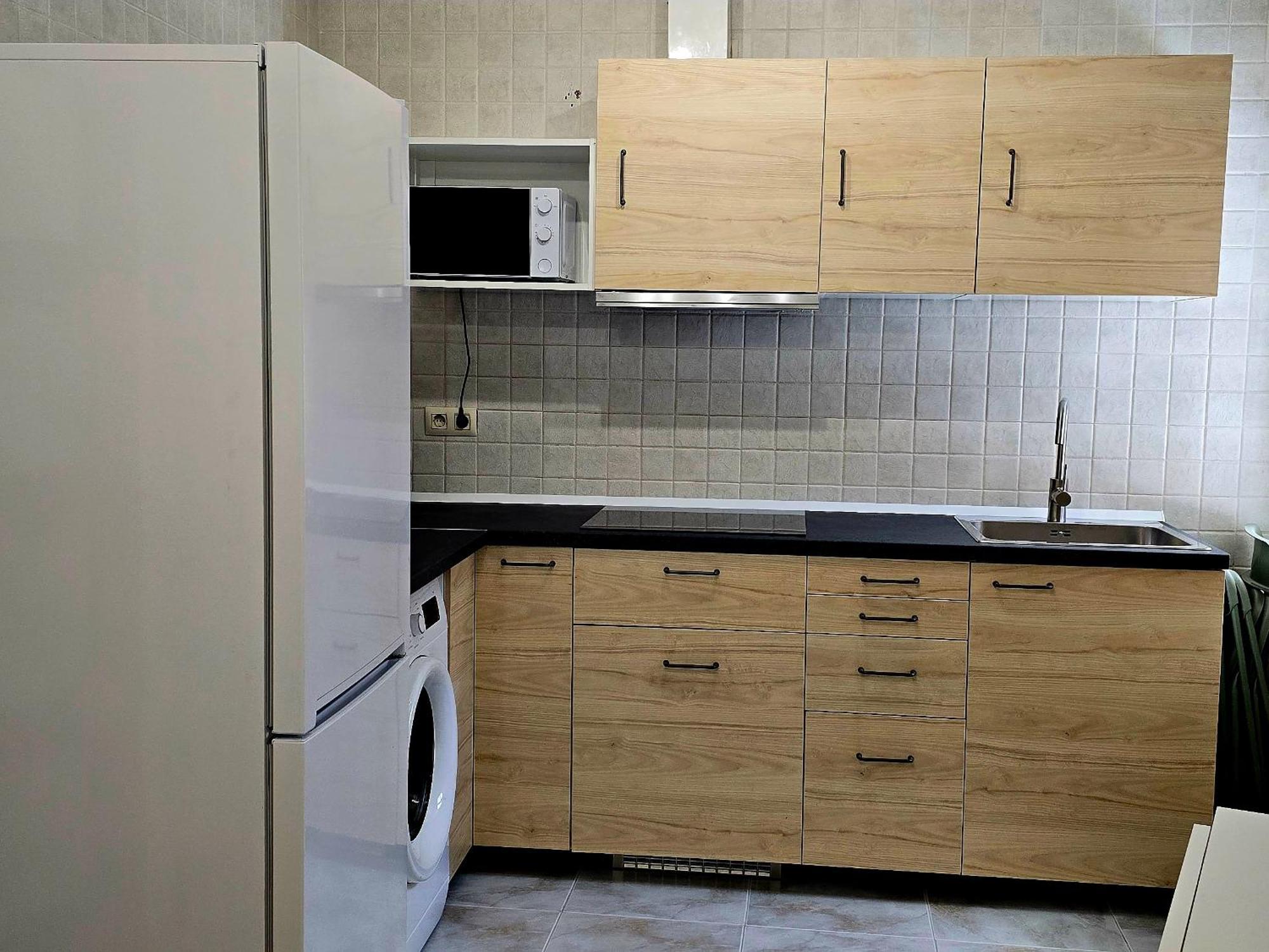 Apartamentos,Puerta De Bisagra-Parking Gratis トレド エクステリア 写真